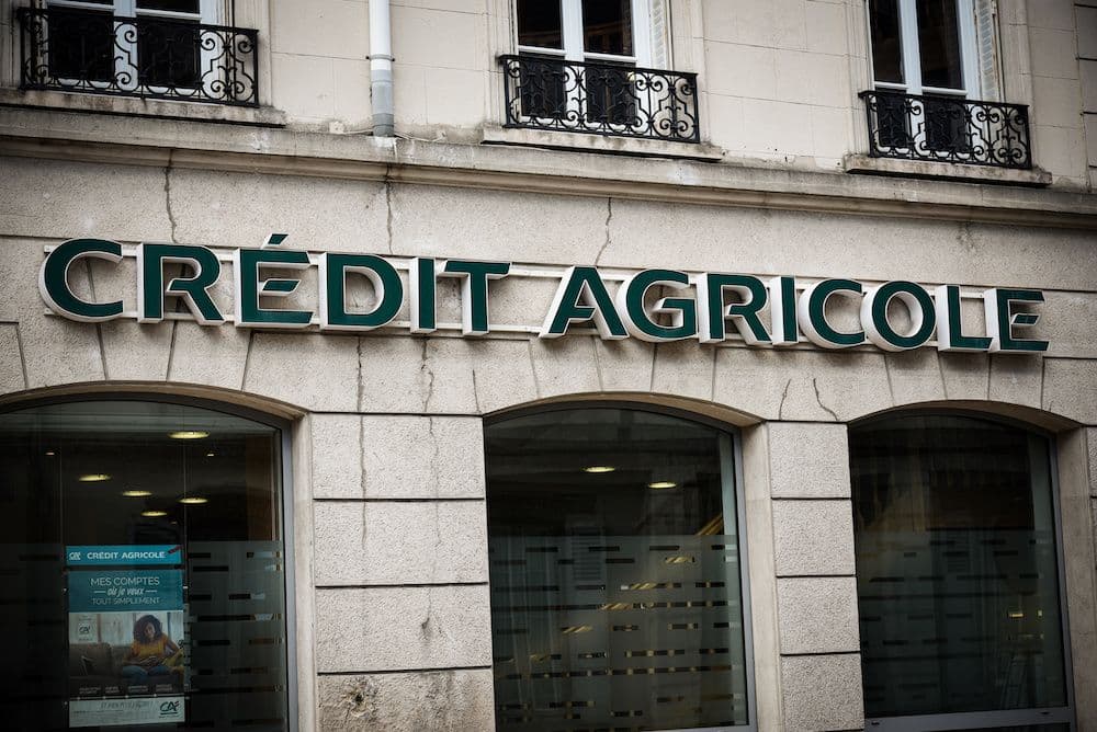 Crédit Agricole accélère le crédit immobilier en ligne pour contrer les néobanques