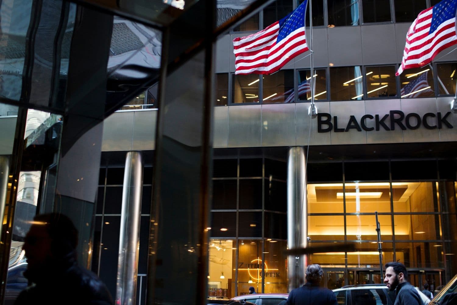 BlackRock franchit le seuil des 14.000 milliards de dollars d’actifs